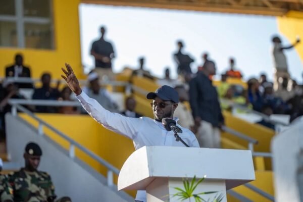 Le président Diomaye en meeting